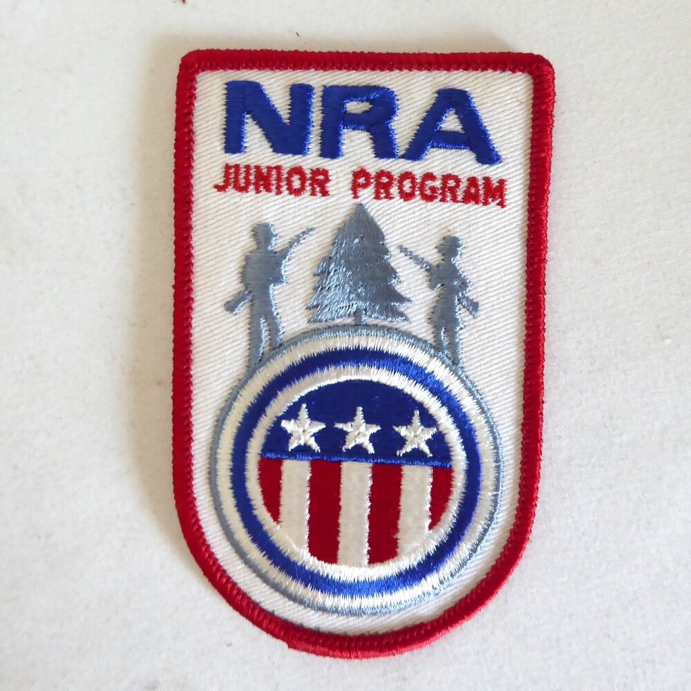 VINTAGE NEW 4” NRA JUNIOR PROGRAM NATIONAL RIFLE ASSOCIATION EMBROIDERED PATCH